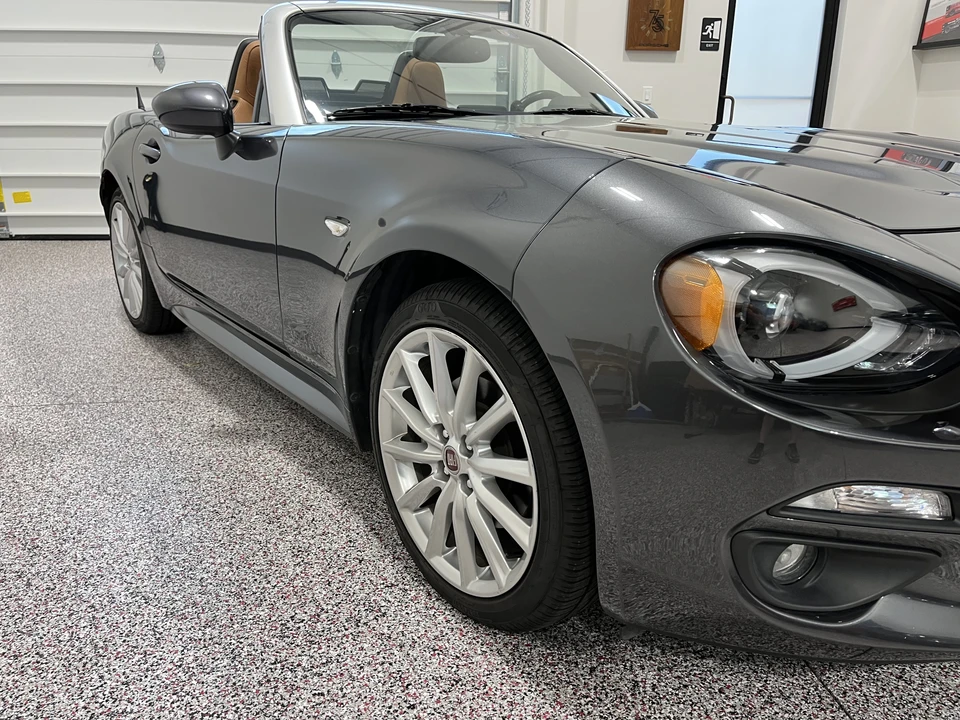 2017 Fiat 124 Spider - Image 13 of 31