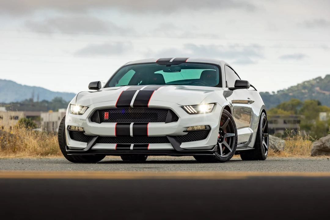 2017 Ford S550 Shelby Mustang GT350R - Image 5 of 31