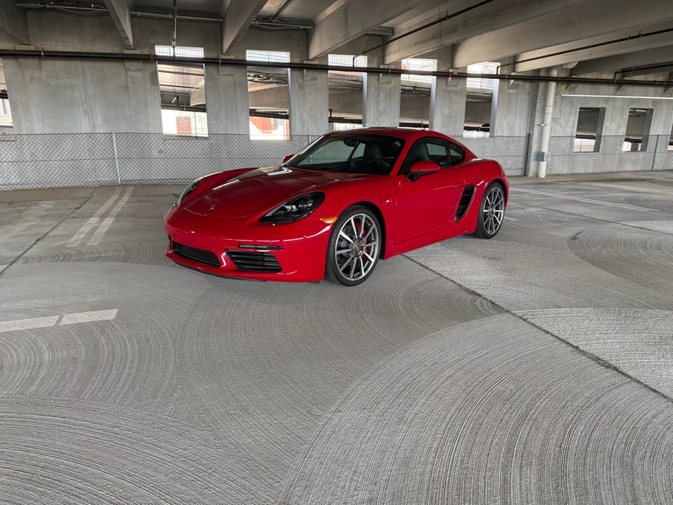 2017 Porsche 718 Cayman S - Image 21 of 31