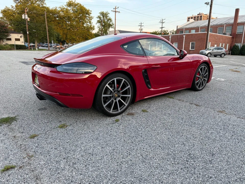 2017 Porsche 718 Cayman S - Image 14 of 31