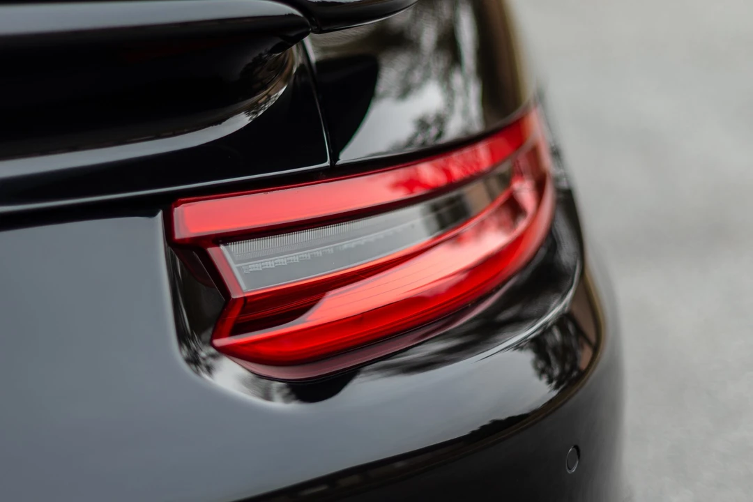 2017 Porsche 991 Turbo - Image 27 of 31