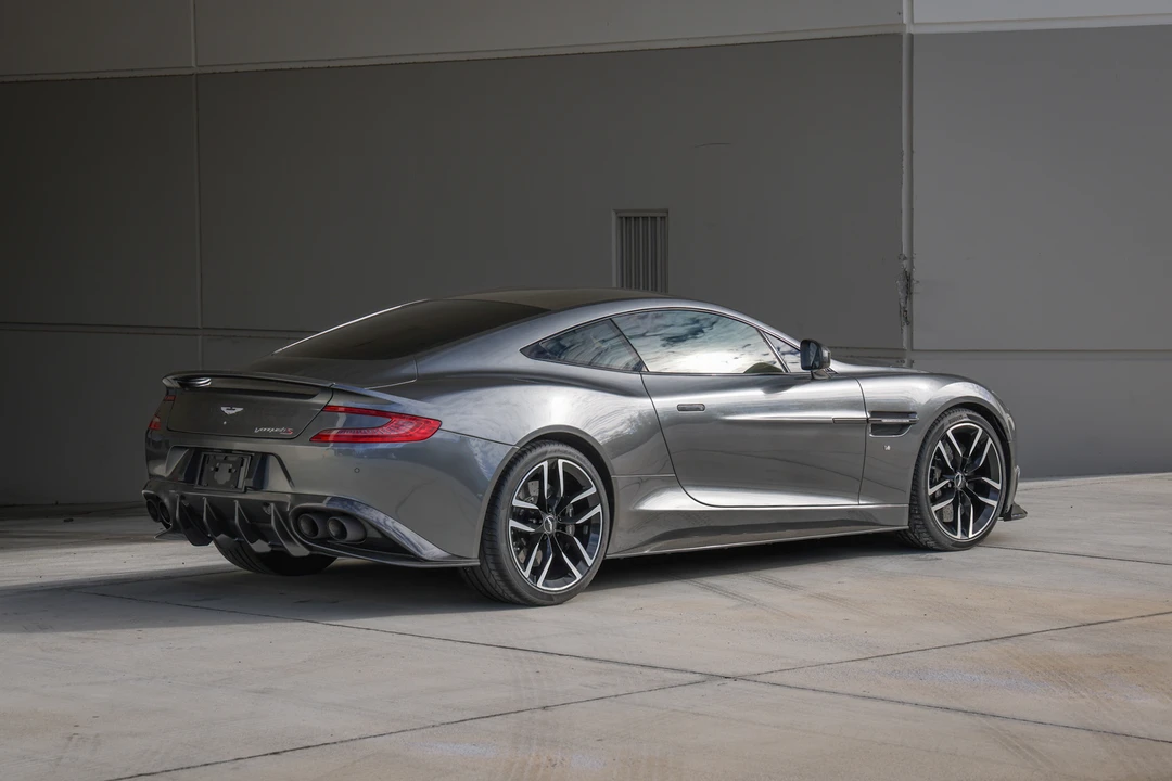 2018 Aston Martin Vanquish 2nd Gen - Image 12 of 31