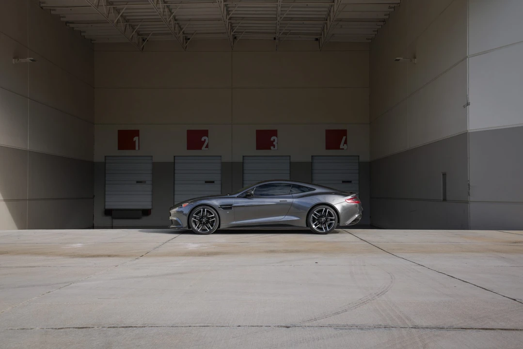 2018 Aston Martin Vanquish 2nd Gen - Image 21 of 31