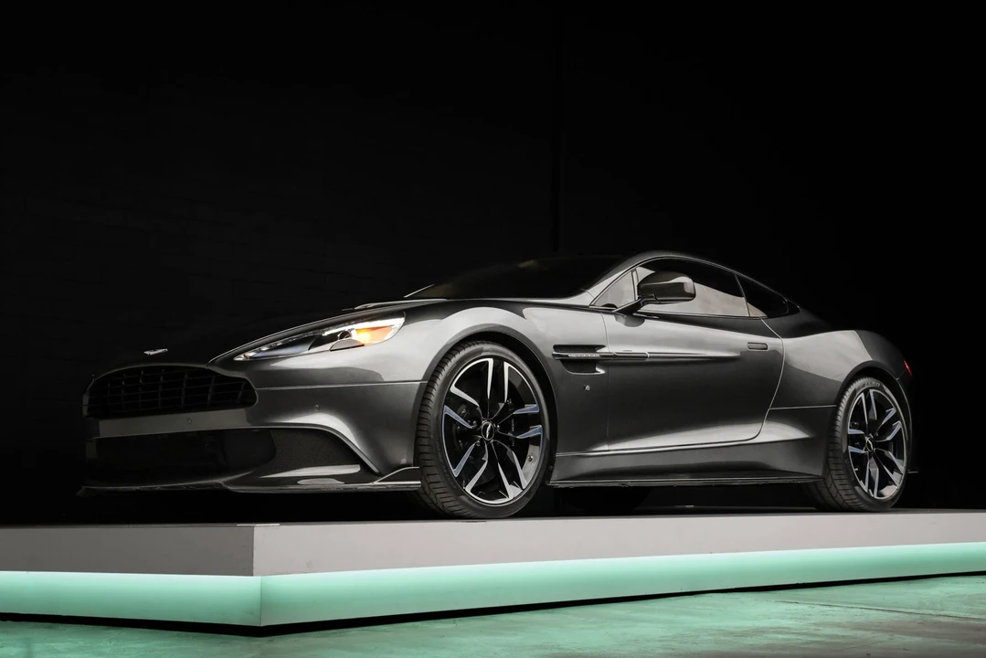 2018 Aston Martin Vanquish 2nd Gen - Image 23 of 31