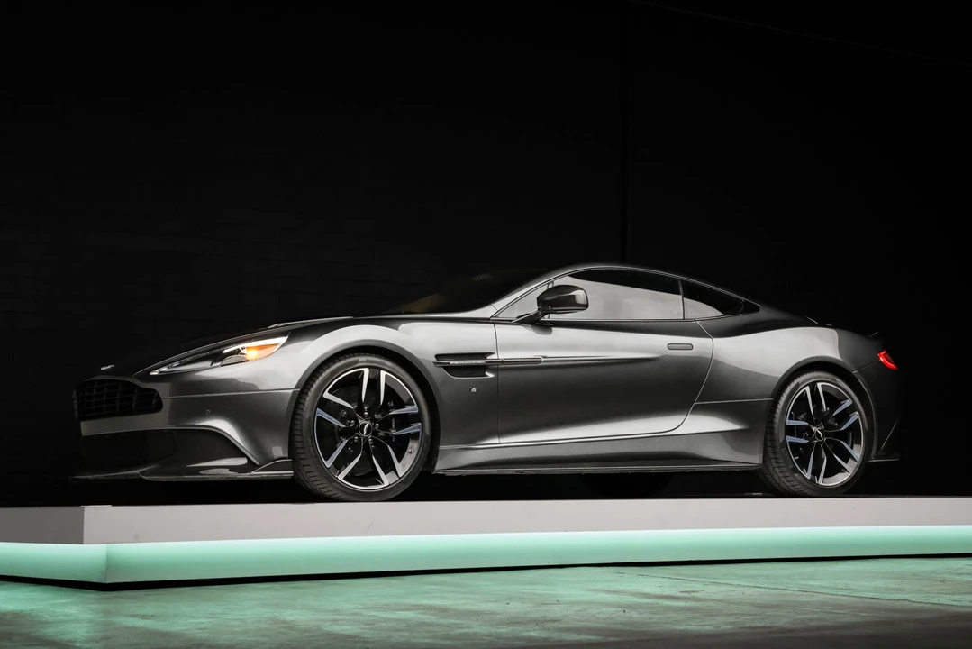 2018 Aston Martin Vanquish 2nd Gen - Image 22 of 31