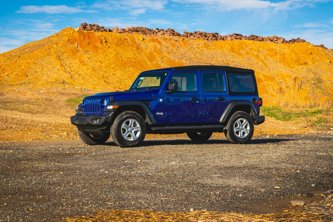 2018 Jeep JL Wrangler - Image 11 of 31