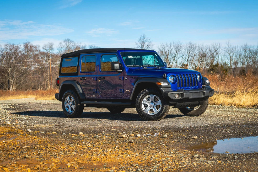 2018 Jeep JL Wrangler - Image 27 of 31
