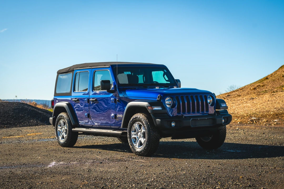 2018 Jeep JL Wrangler - Image 30 of 31