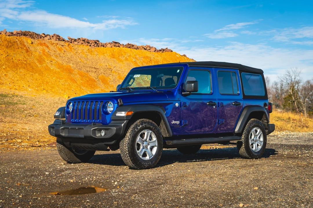 2018 Jeep JL Wrangler - Image 9 of 31