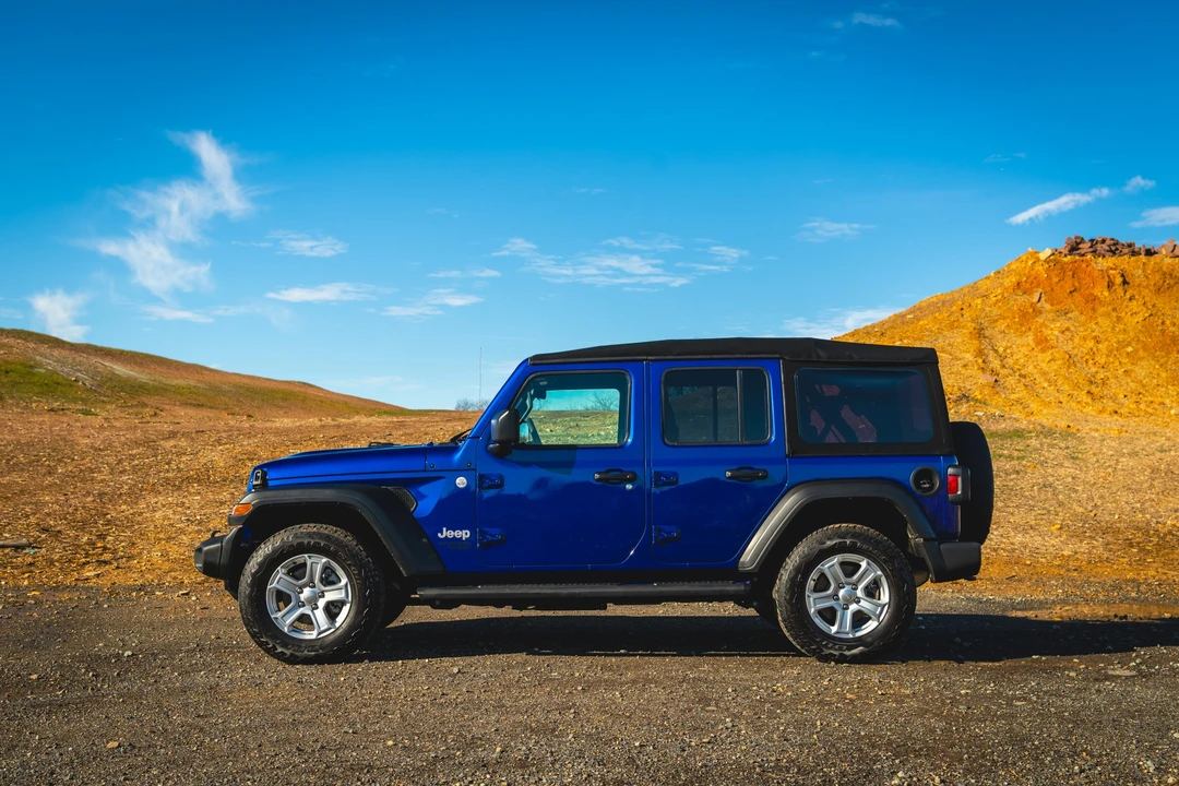 2018 Jeep JL Wrangler - Image 12 of 31