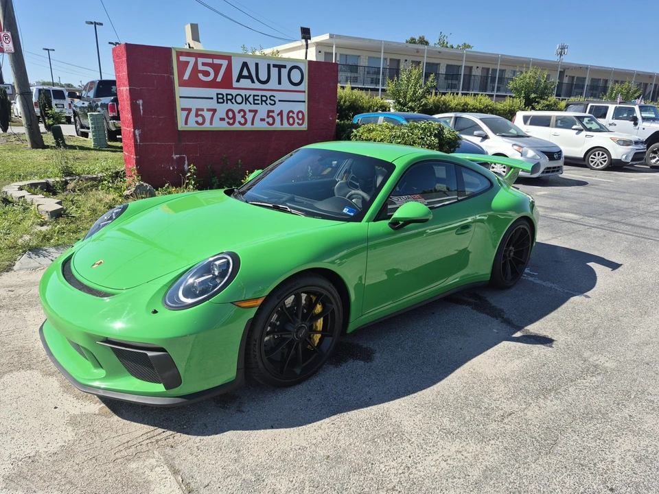 2018 Porsche 991 GT3 - Image 2 of 31
