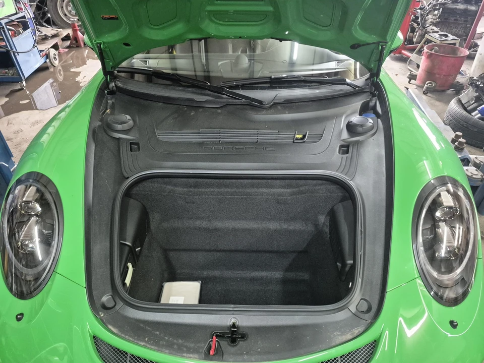 2018 Porsche 991 GT3 - Image 30 of 31