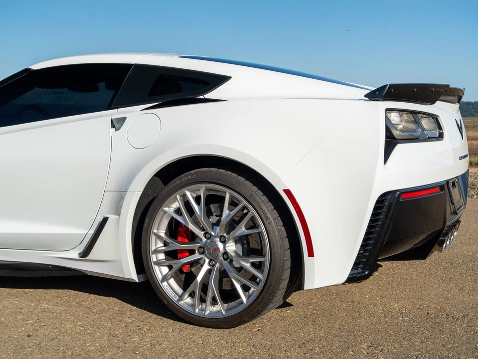 2019 Chevrolet Corvette C7 Z06 - Image 17 of 31