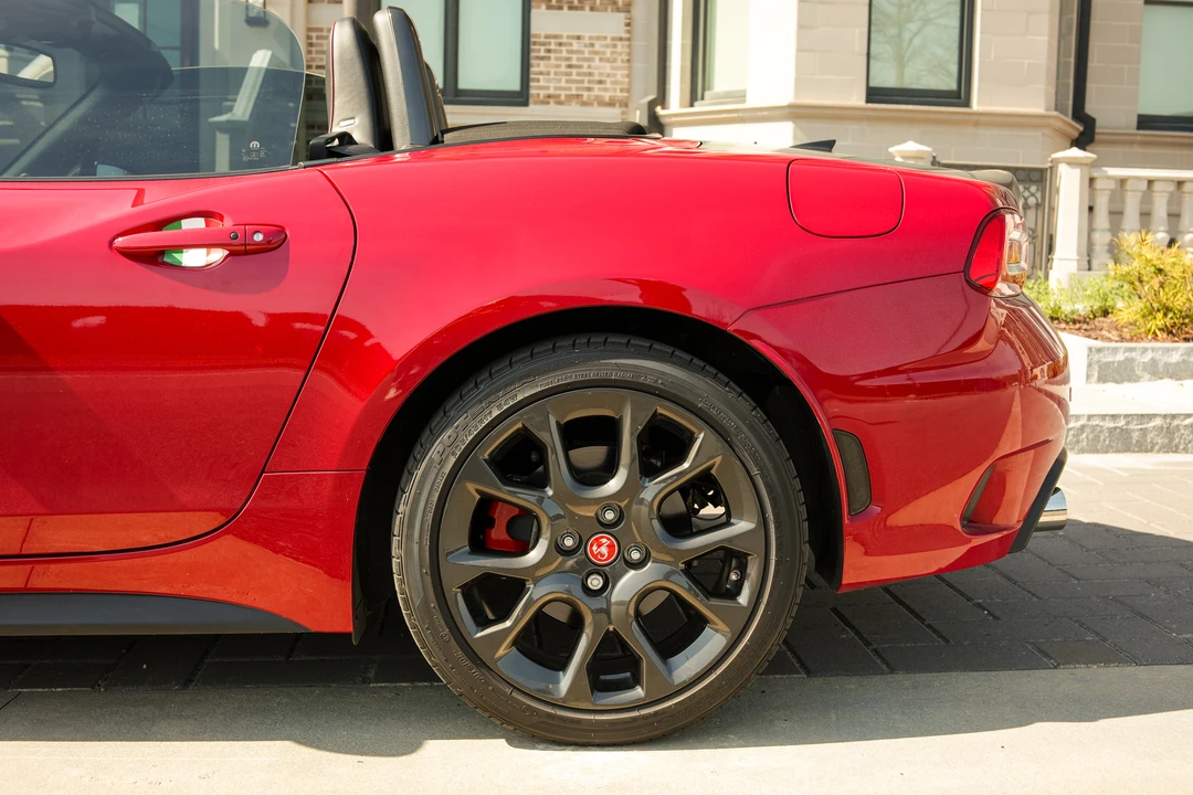 2019 Fiat 124 Spider - Image 31 of 31