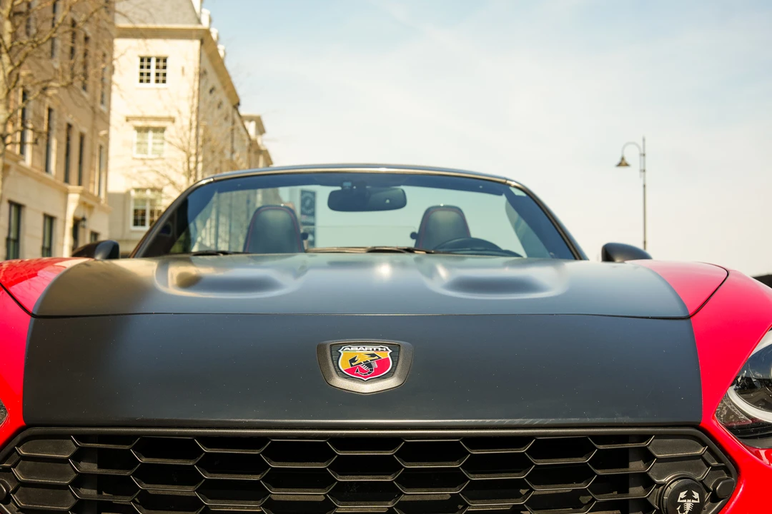 2019 Fiat 124 Spider - Image 19 of 31
