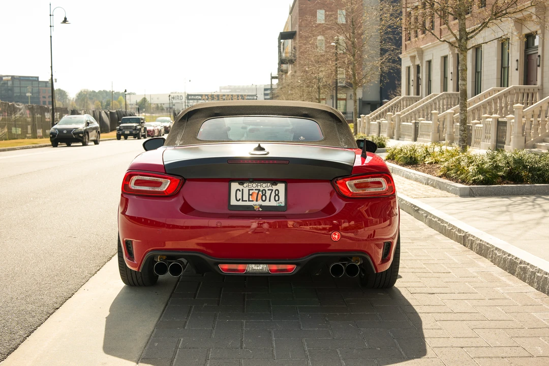 2019 Fiat 124 Spider - Image 13 of 31