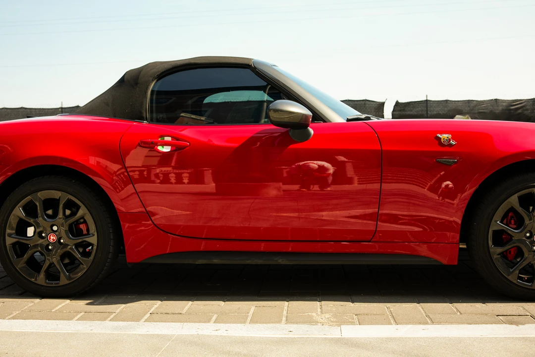 2019 Fiat 124 Spider - Image 25 of 31