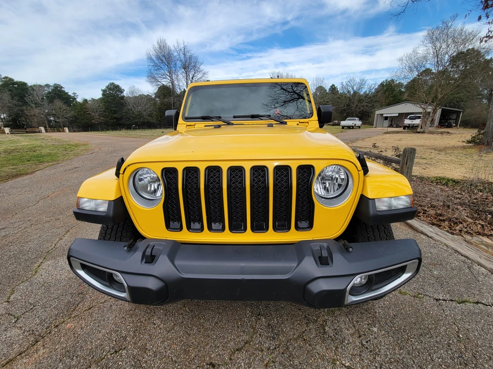 2019 Jeep JL Wrangler - Image 3 of 31