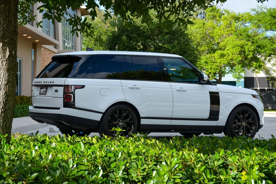 2019 Land Rover Range Rover L405 - Image 16 of 31