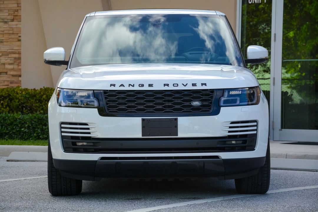 2019 Land Rover Range Rover L405 - Image 5 of 31