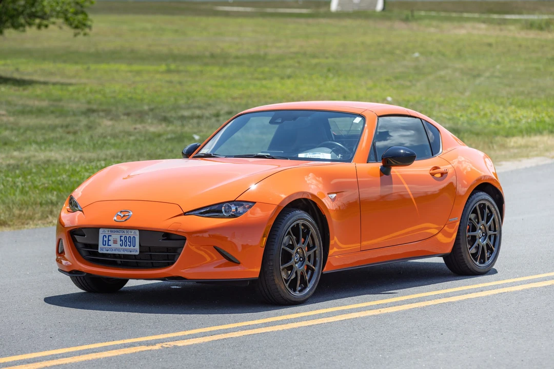 2019 Mazda ND MX-5 Miata - Image 2 of 31