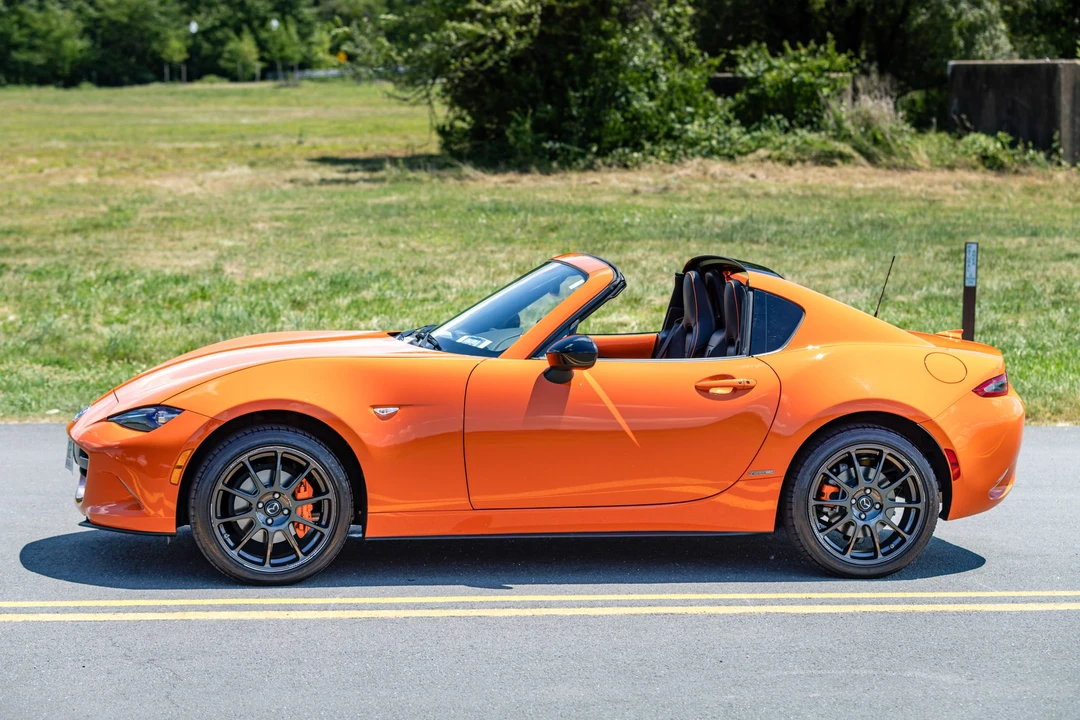 2019 Mazda ND MX-5 Miata - Image 17 of 31