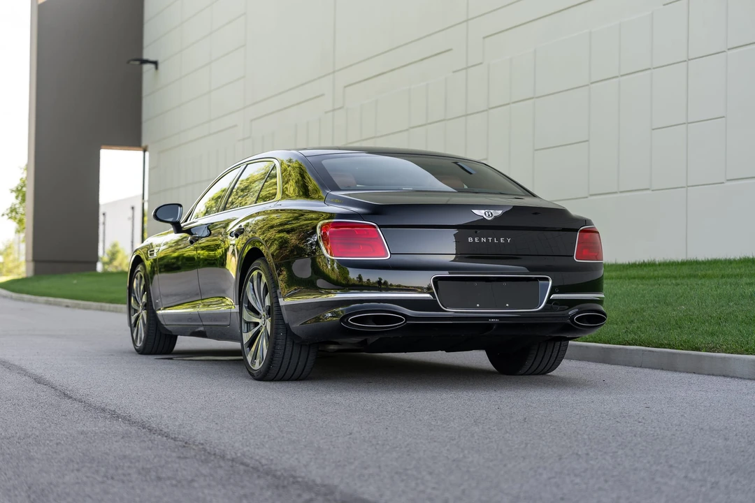 2020 Bentley Continental - Image 29 of 31