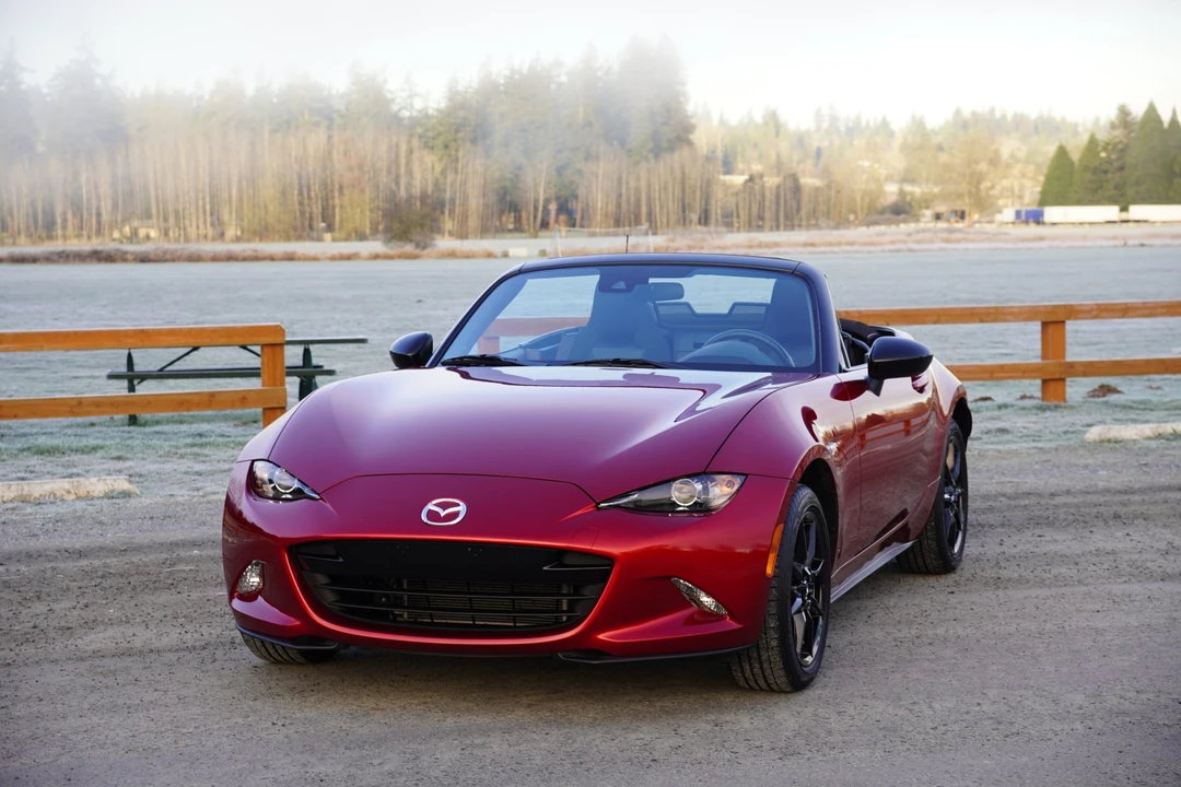 2020 Mazda ND MX-5 Miata - Image 14 of 31