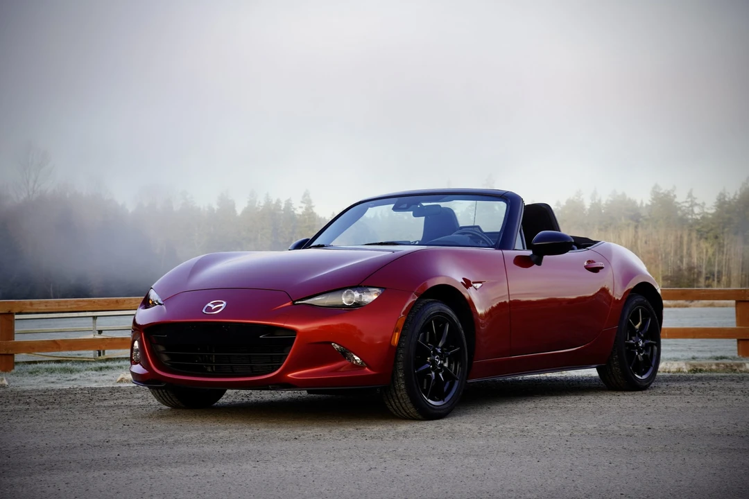 2020 Mazda ND MX-5 Miata - Image 13 of 31
