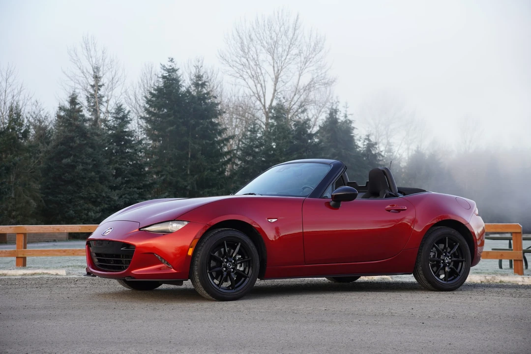2020 Mazda ND MX-5 Miata - Image 7 of 31