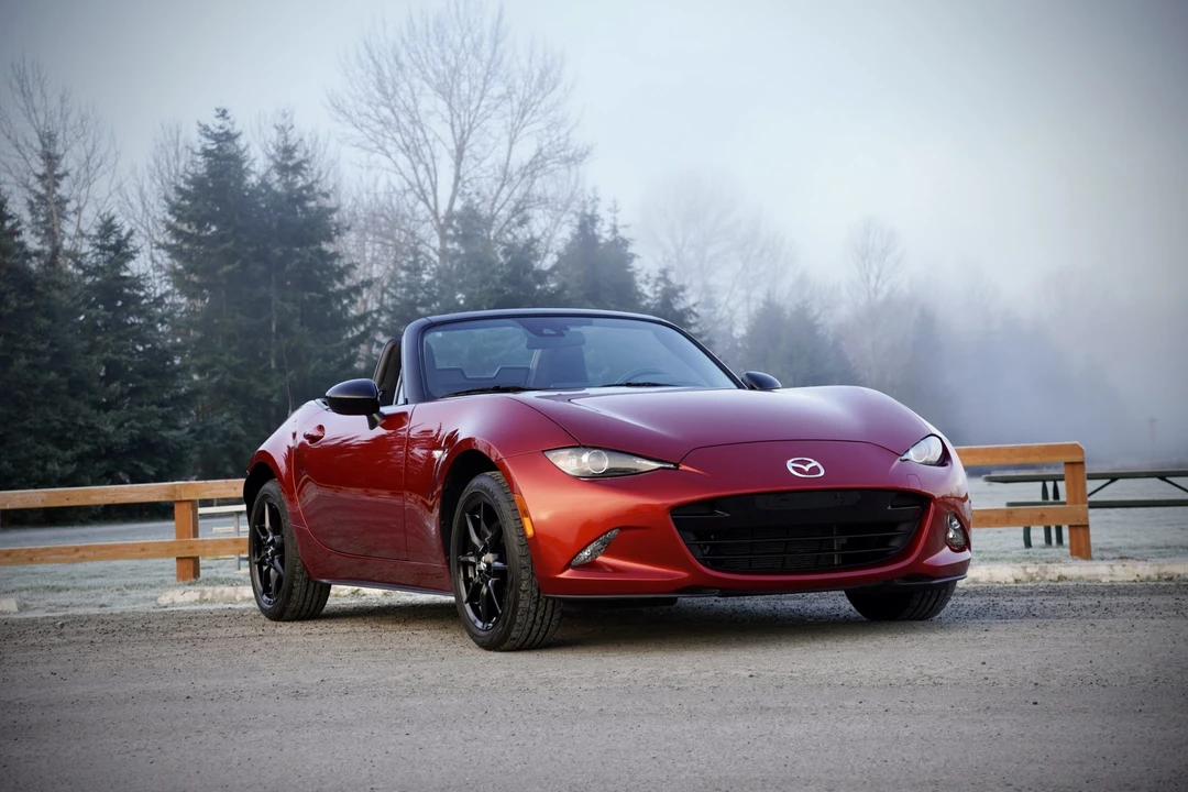 2020 Mazda ND MX-5 Miata - Image 19 of 31