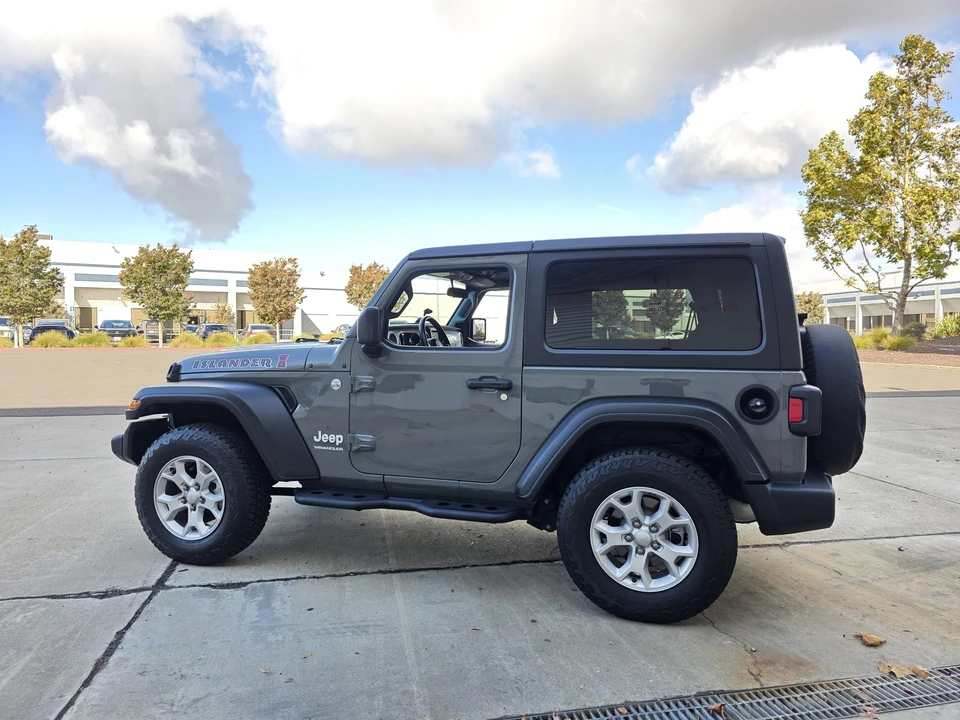 2021 Jeep JL Wrangler - Image 31 of 31