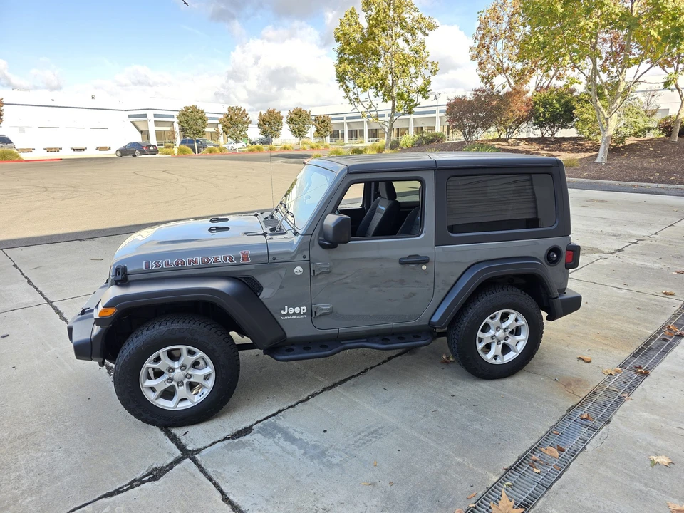 2021 Jeep JL Wrangler - Image 20 of 31