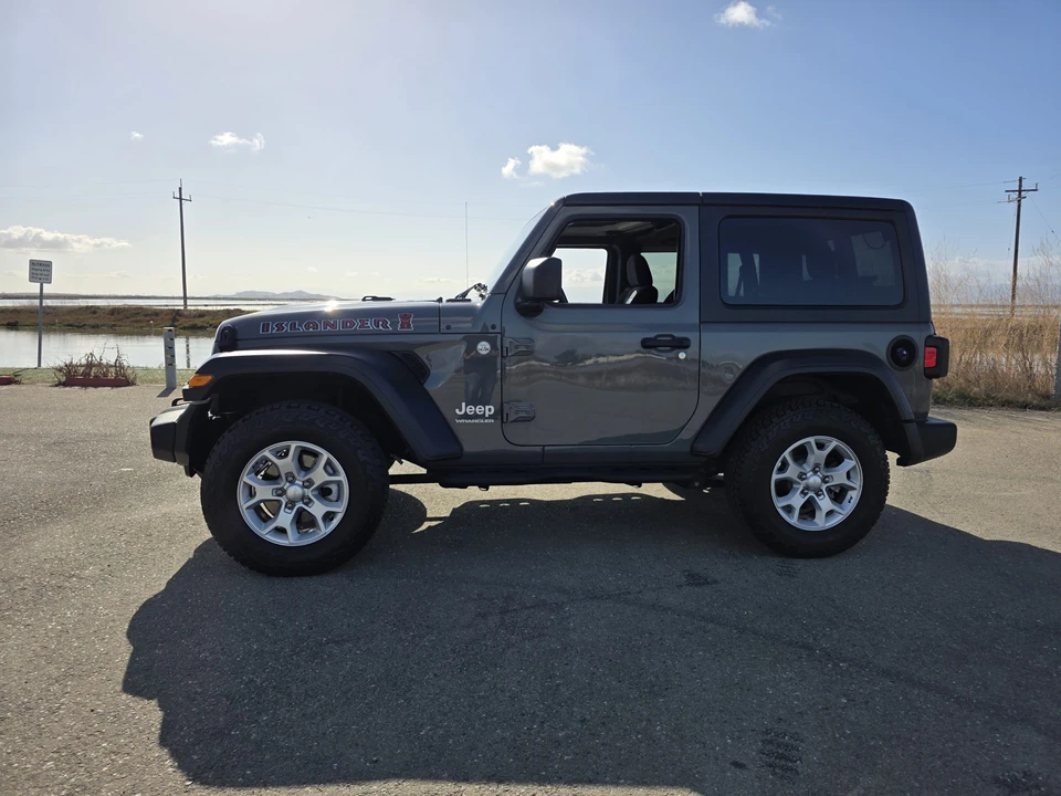 2021 Jeep JL Wrangler - Image 27 of 31