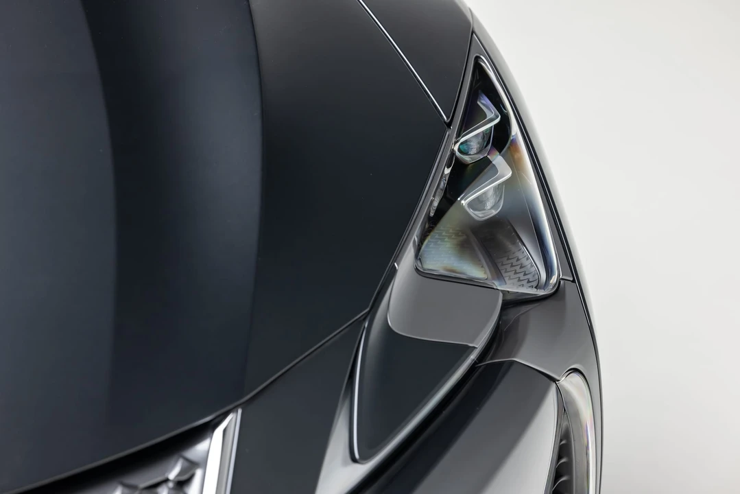 2021 Lexus LC - Image 19 of 31