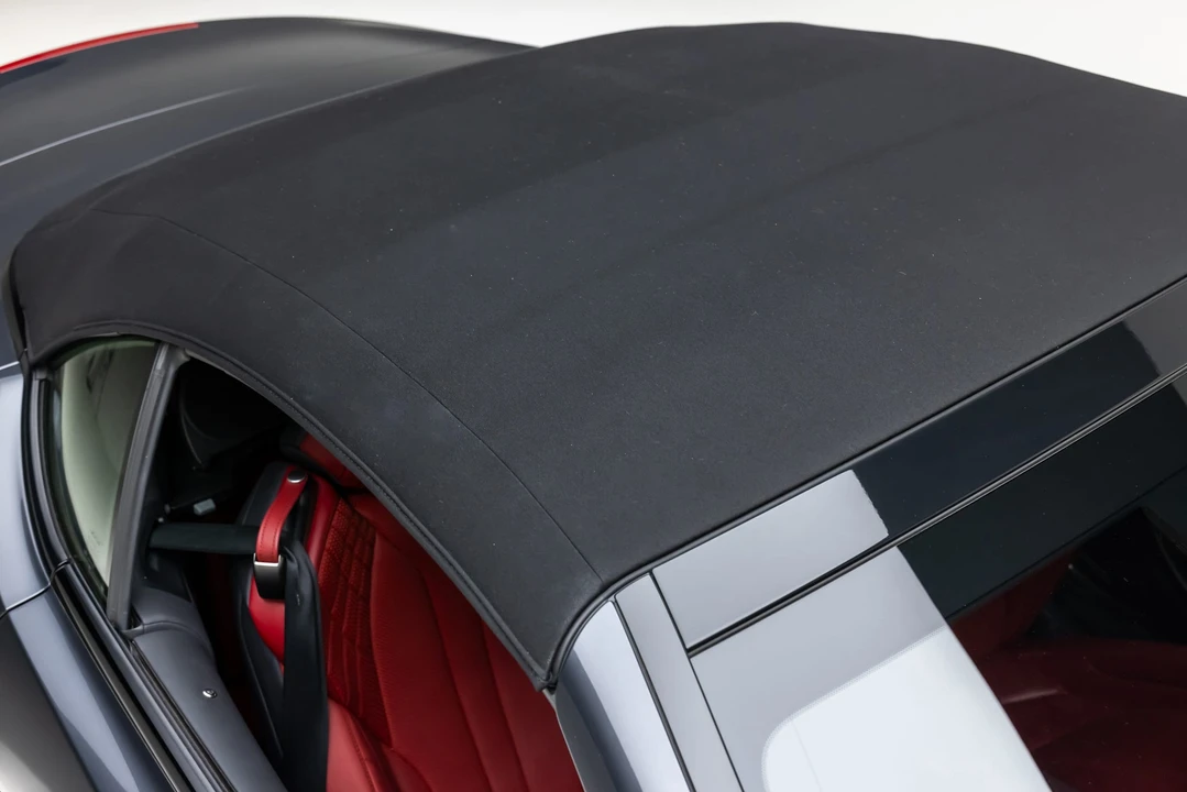 2021 Lexus LC - Image 31 of 31