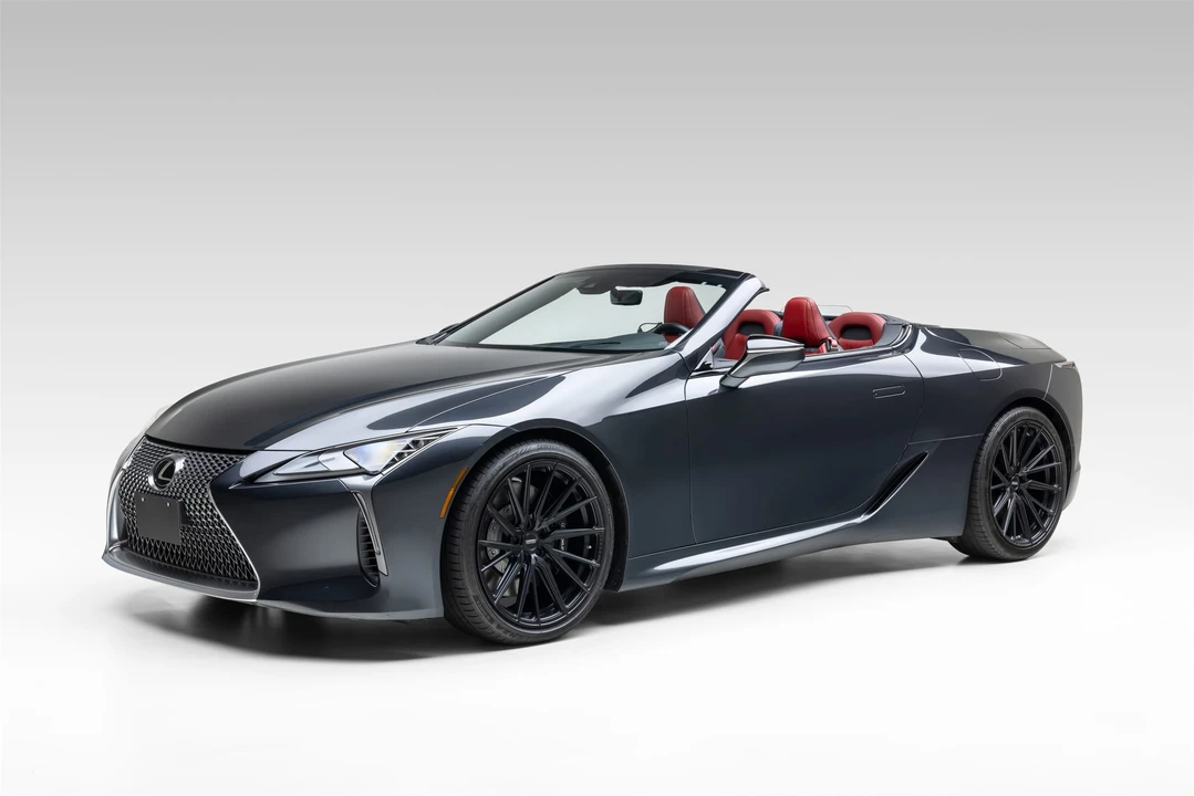 2021 Lexus LC - Image 2 of 31