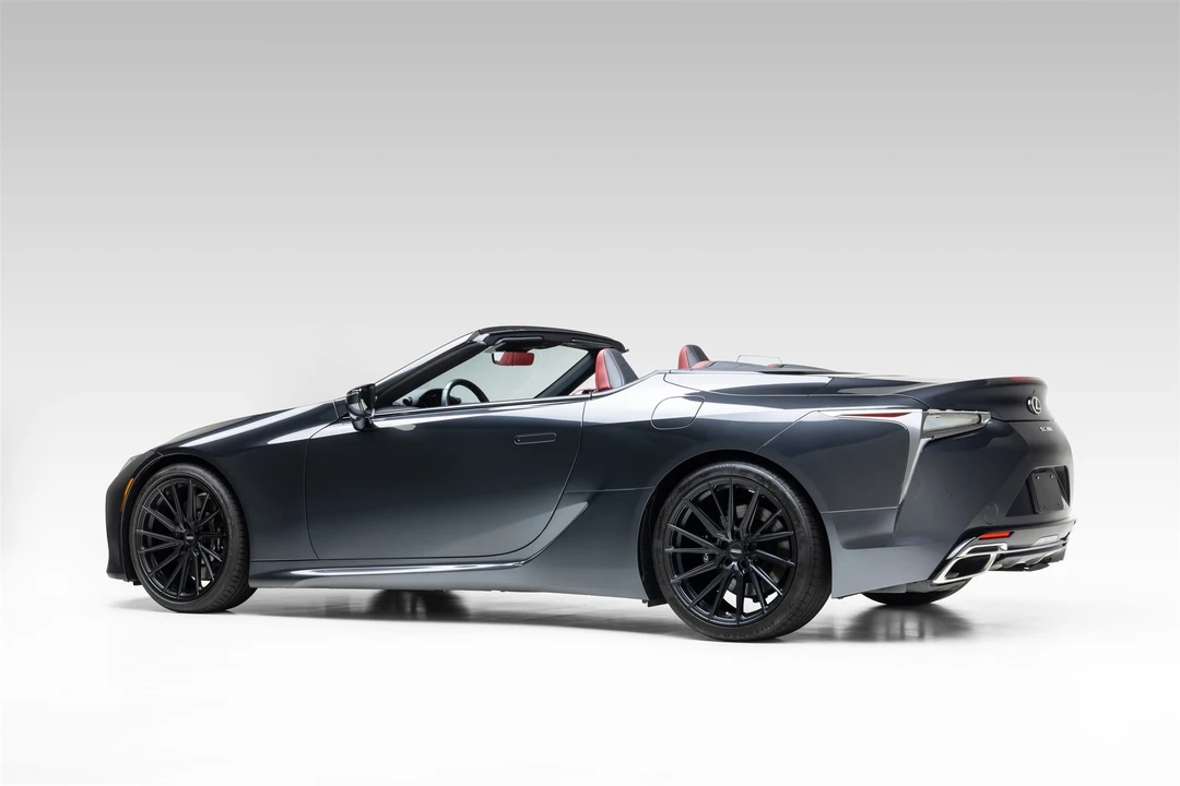 2021 Lexus LC - Image 15 of 31