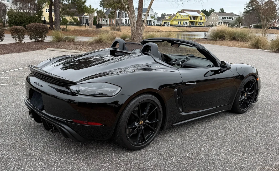 2021 Porsche - Image 7 of 31
