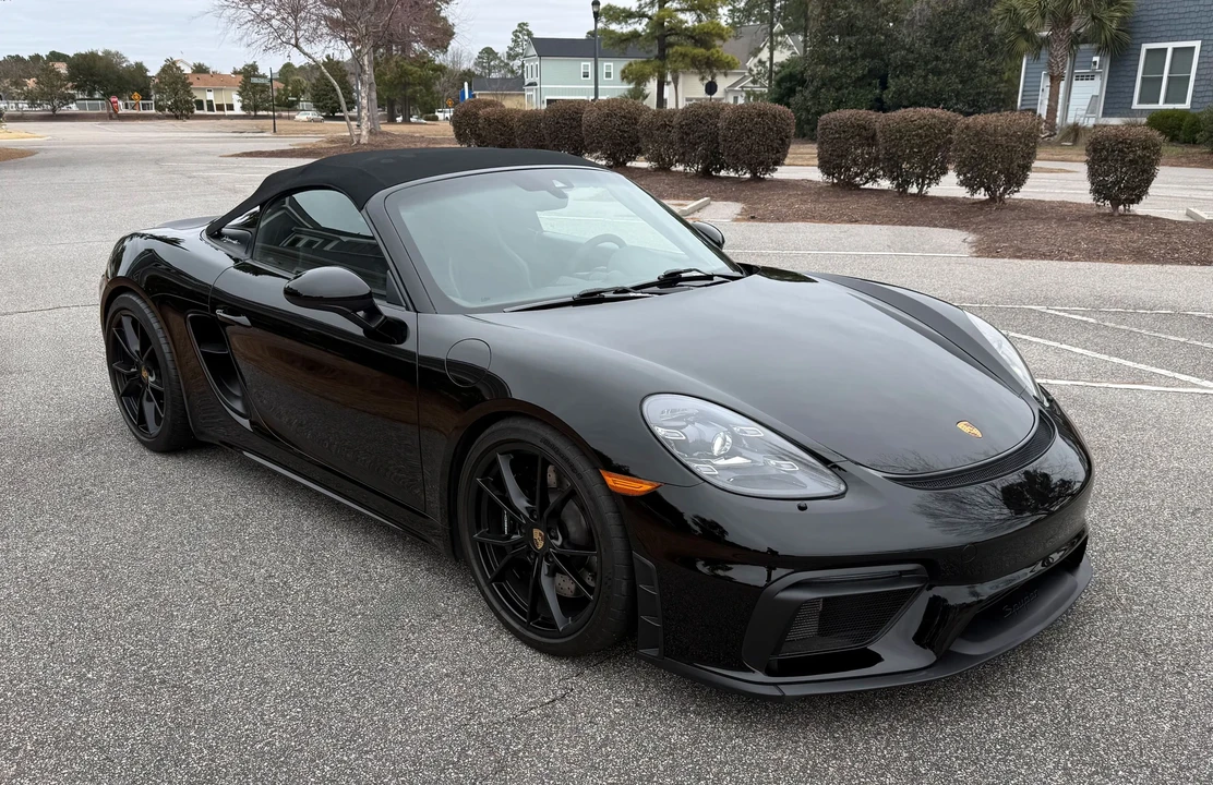 2021 Porsche - Image 15 of 31
