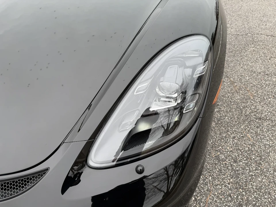 2021 Porsche - Image 18 of 31
