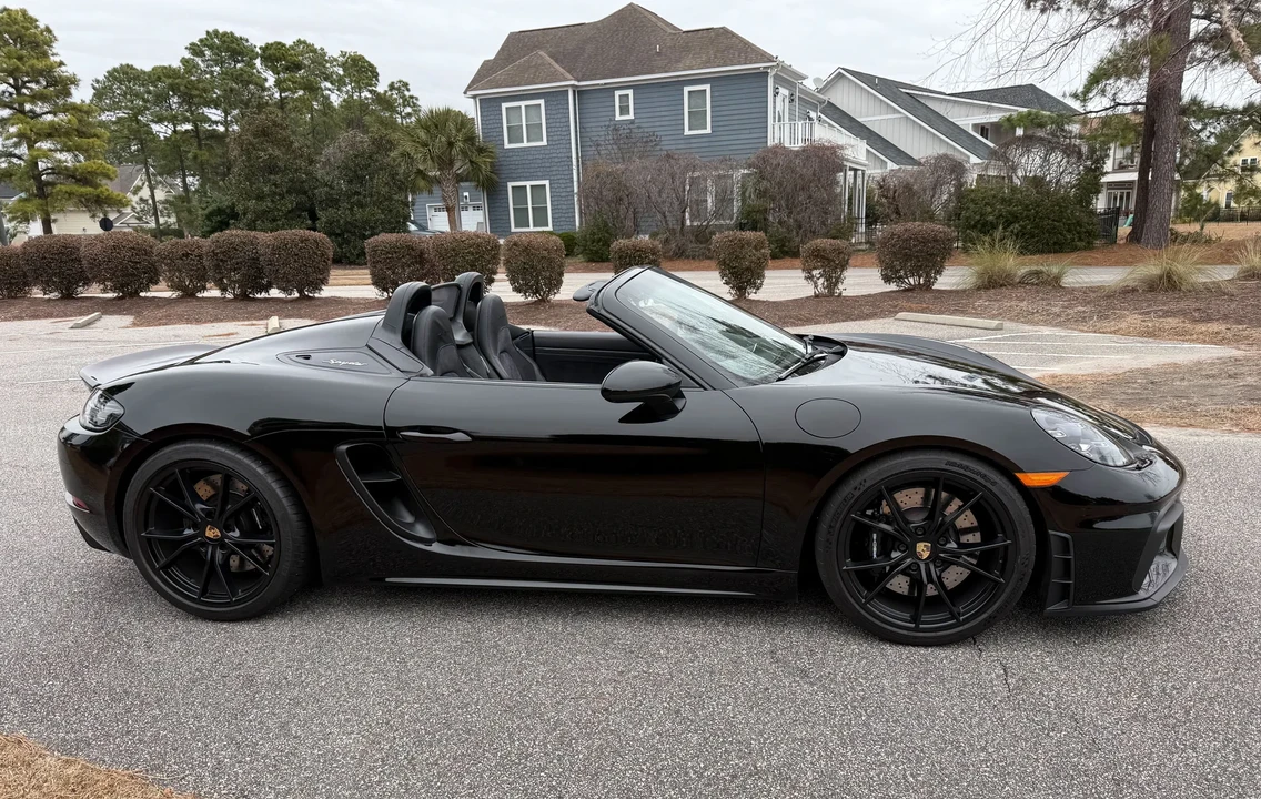 2021 Porsche - Image 8 of 31