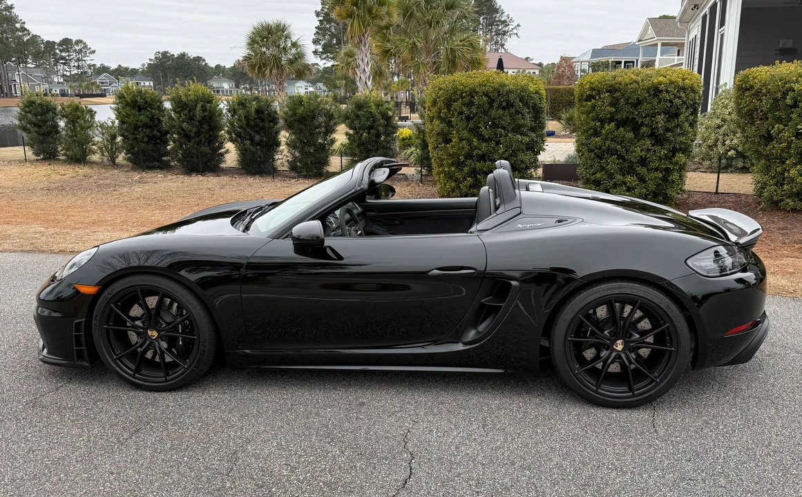 2021 Porsche - Image 4 of 31