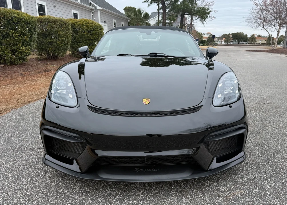 2021 Porsche - Image 16 of 31