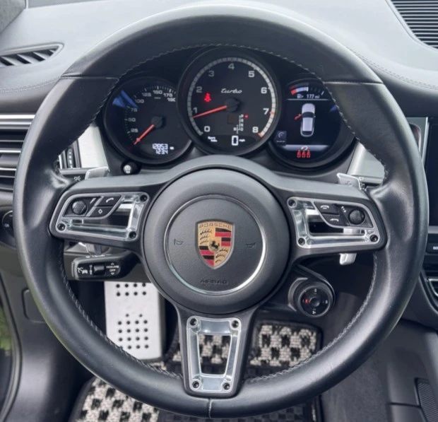 2021 Porsche Macan Turbo - Image 5 of 8