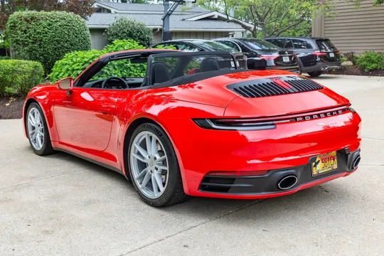 2022 Porsche 992 Carrera - Image 4 of 31