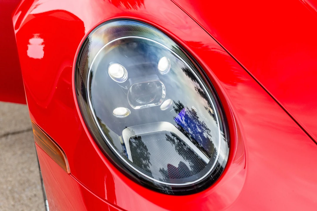 2022 Porsche 992 Carrera - Image 19 of 31