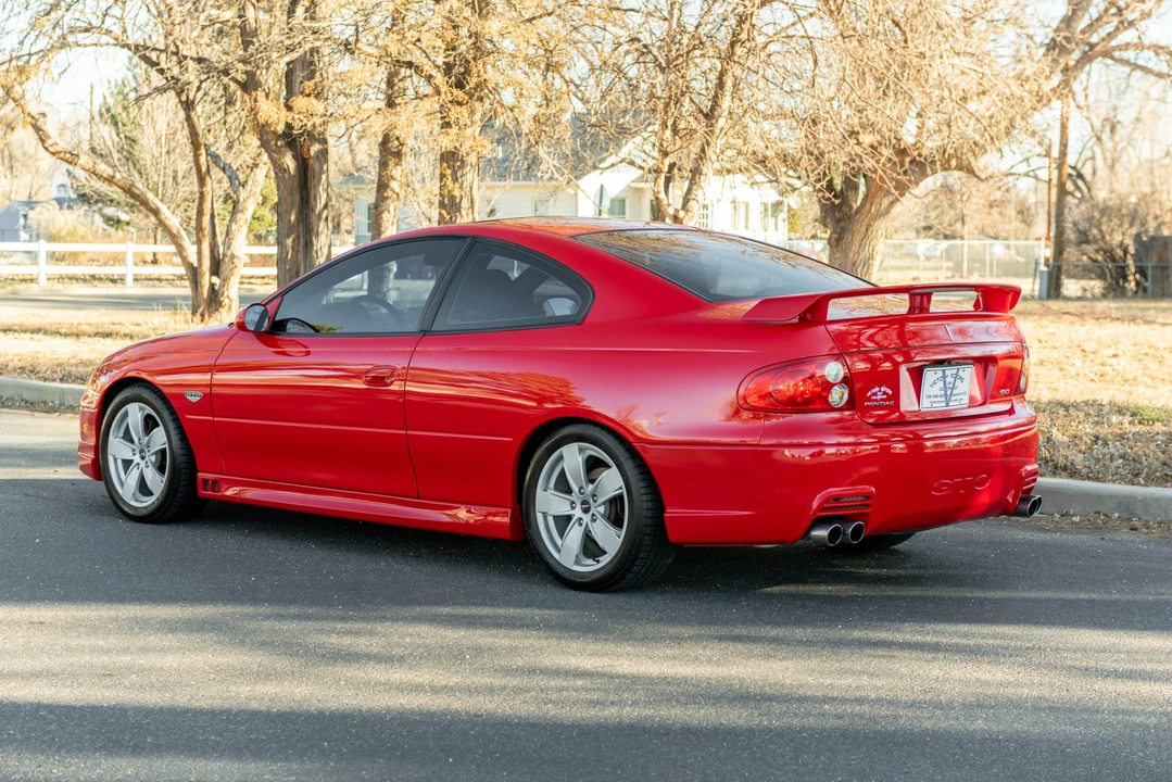 2005 Pontiac GTO 4th Gen - Image 7 of 31