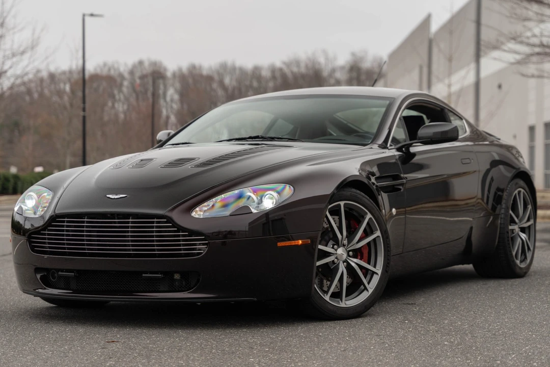 2007 Aston Martin V8 Vantage (2006-2017) - Image 1 of 31
