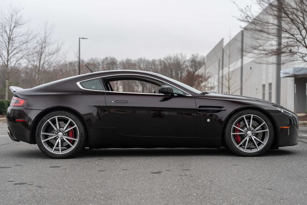 2007 Aston Martin V8 Vantage (2006-2017) - Image 8 of 31